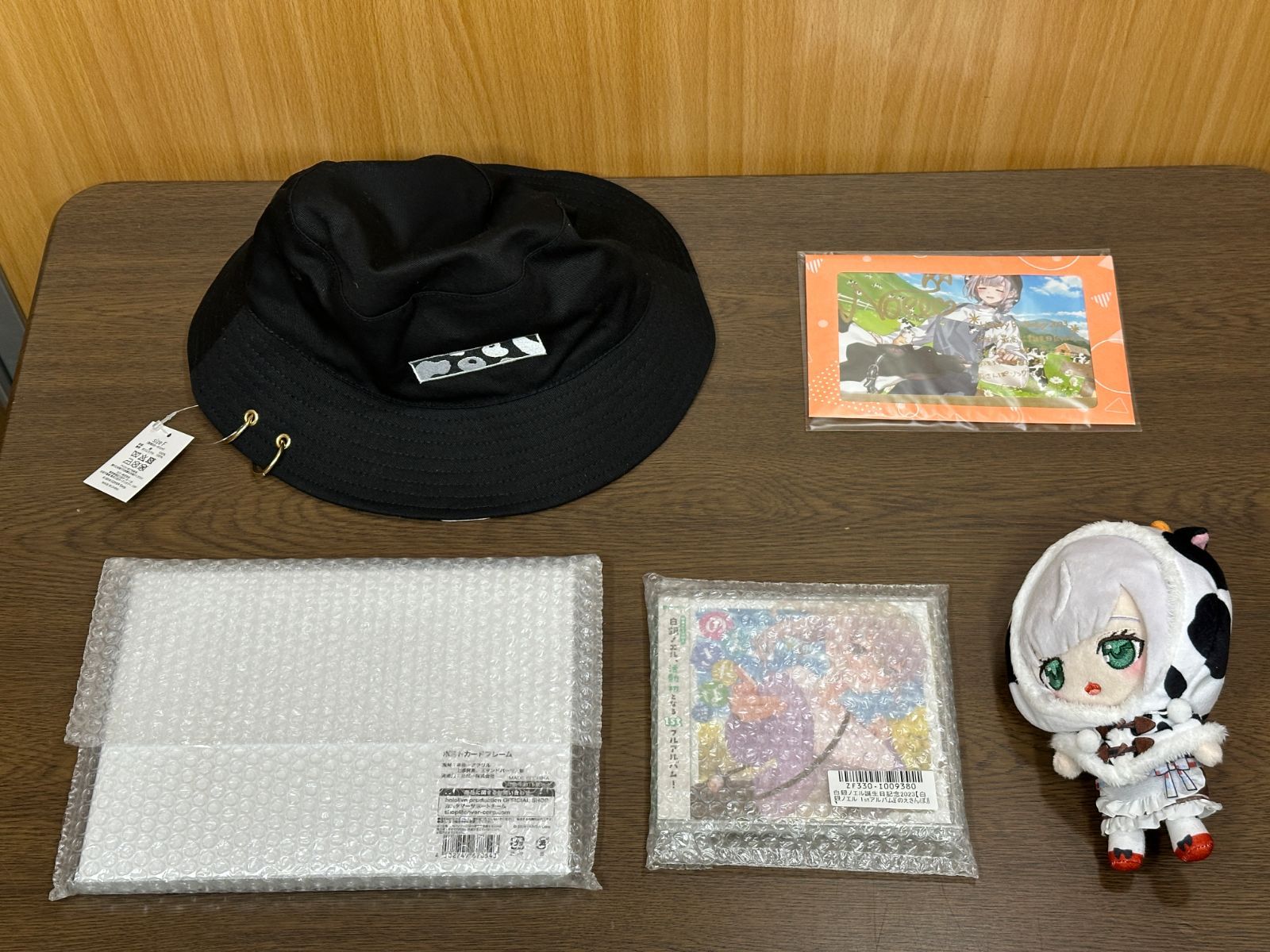 ホロライブ 白銀ノエル 誕生日記念2023 フルセット 直筆サイン - メルカリ