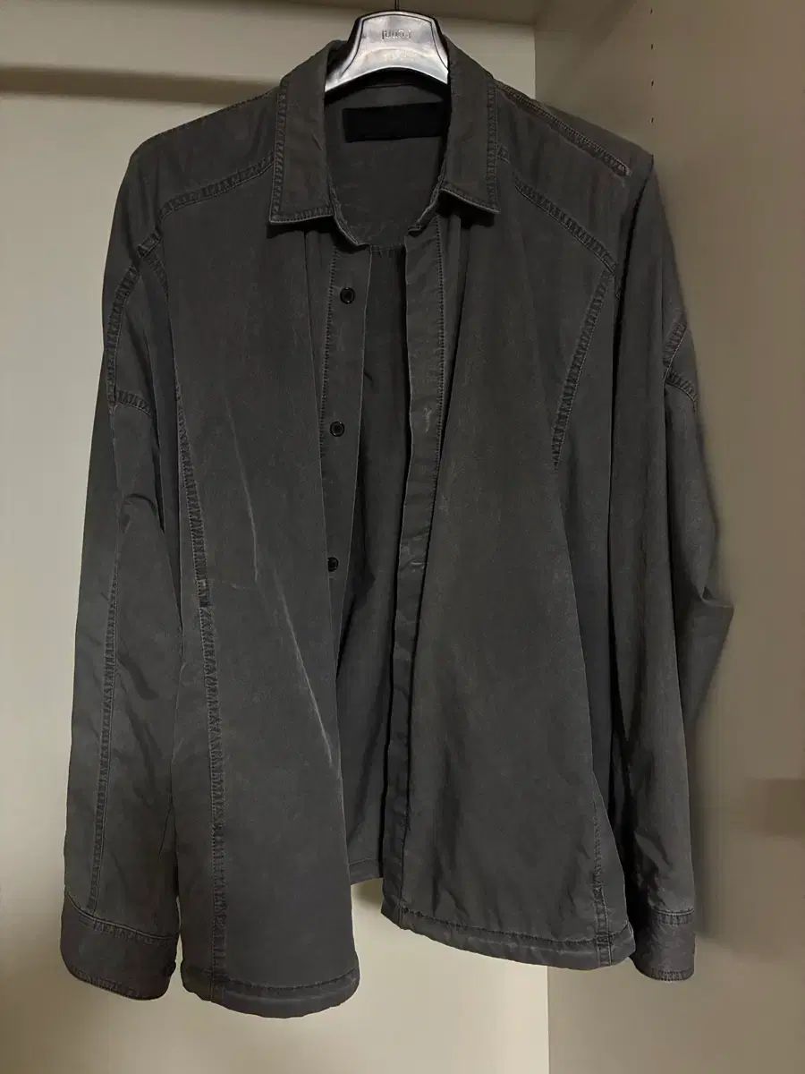 Juun J ジュンジェイ グレー ウォッシュ コーチ シャツ