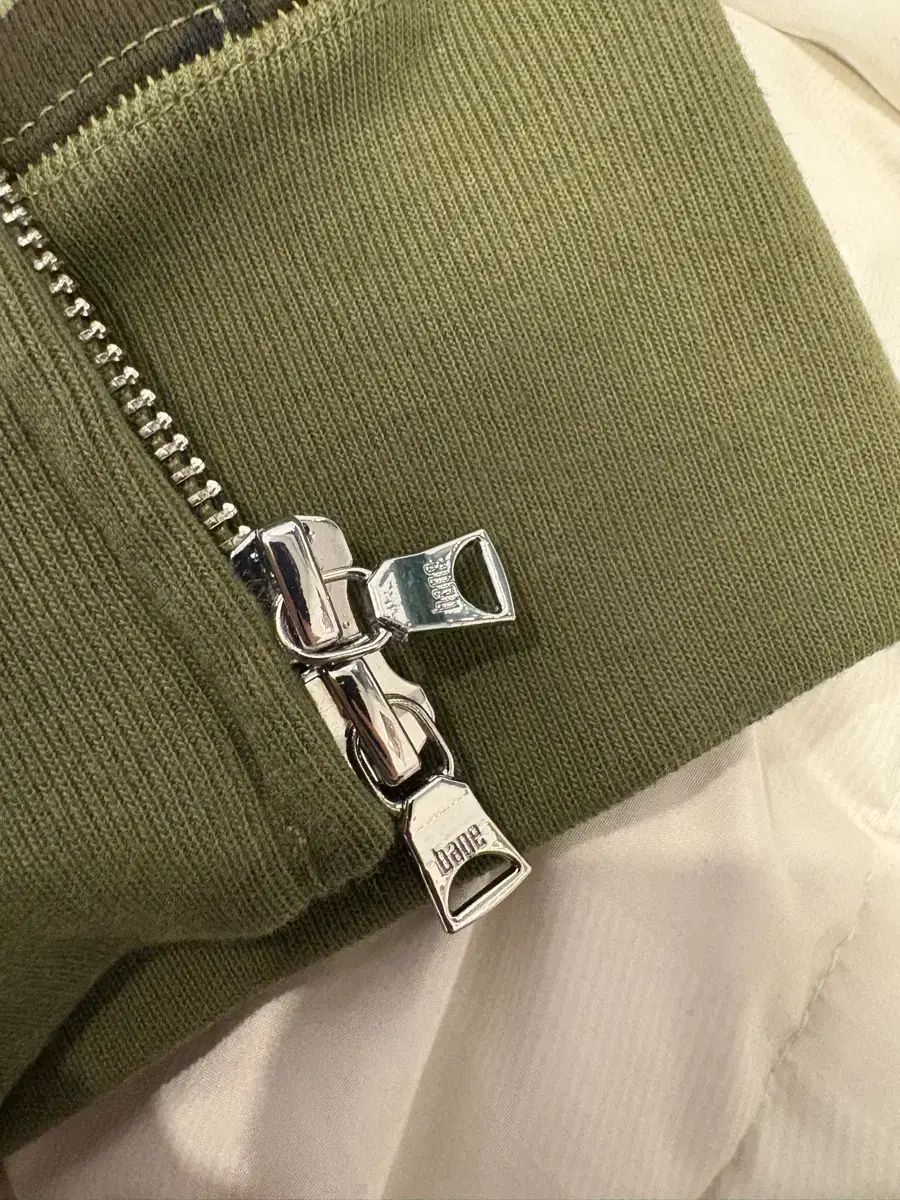 アベイシングエイプ シャークフーデッド