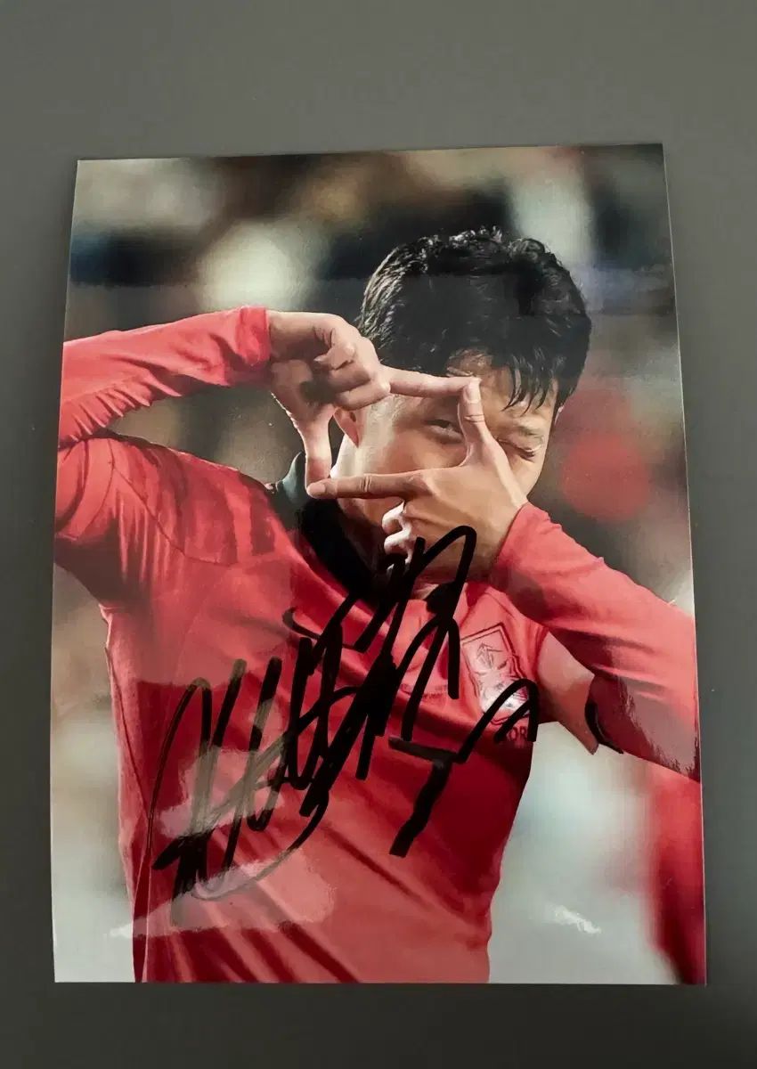 ソン フンミン サイン入り 写真 フォト IN 販売