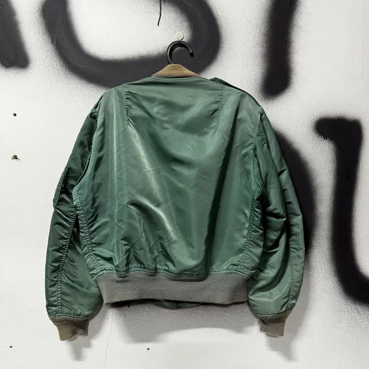 1950s USA アルファ インダストリーズ L2B 初回版 復刻 フライト