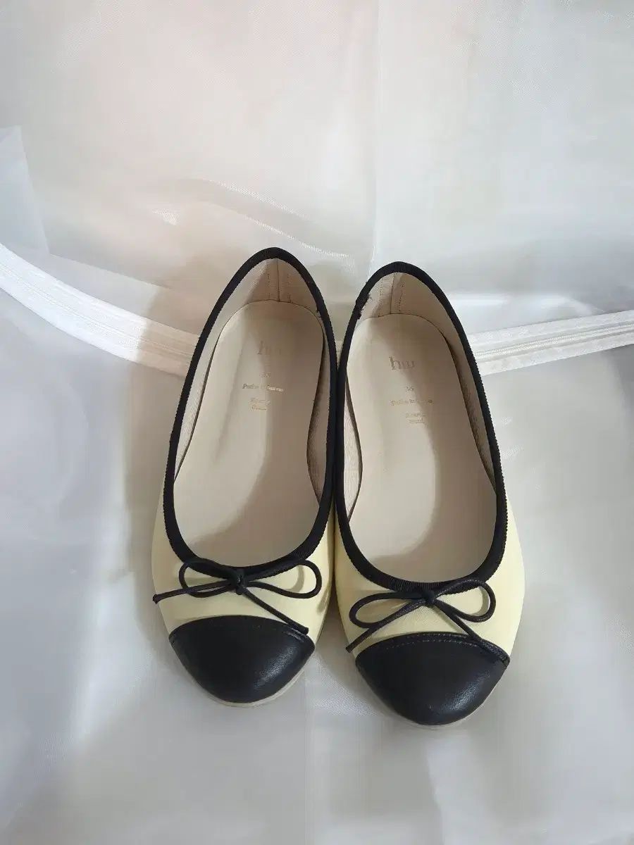 ホワス マリアフラット