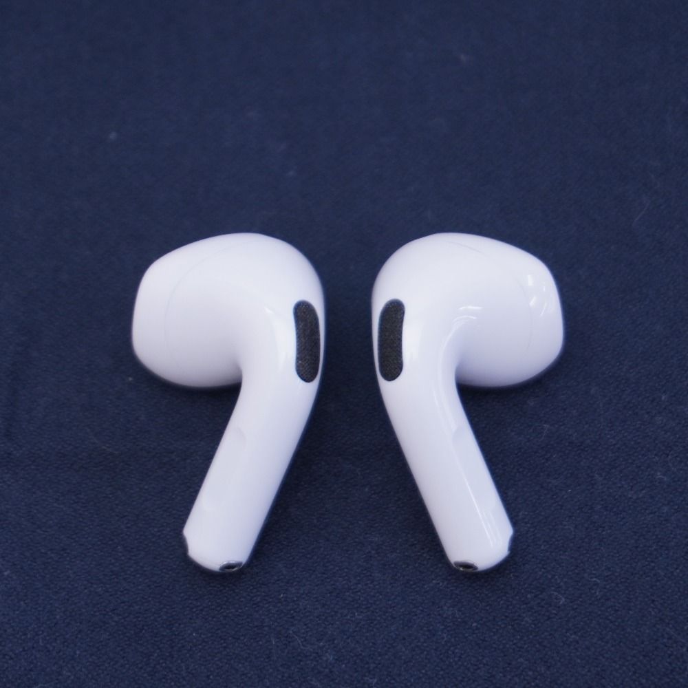 工場 Apple オーディオ機器 AirPods 4 アクティブノイズキャンセリング