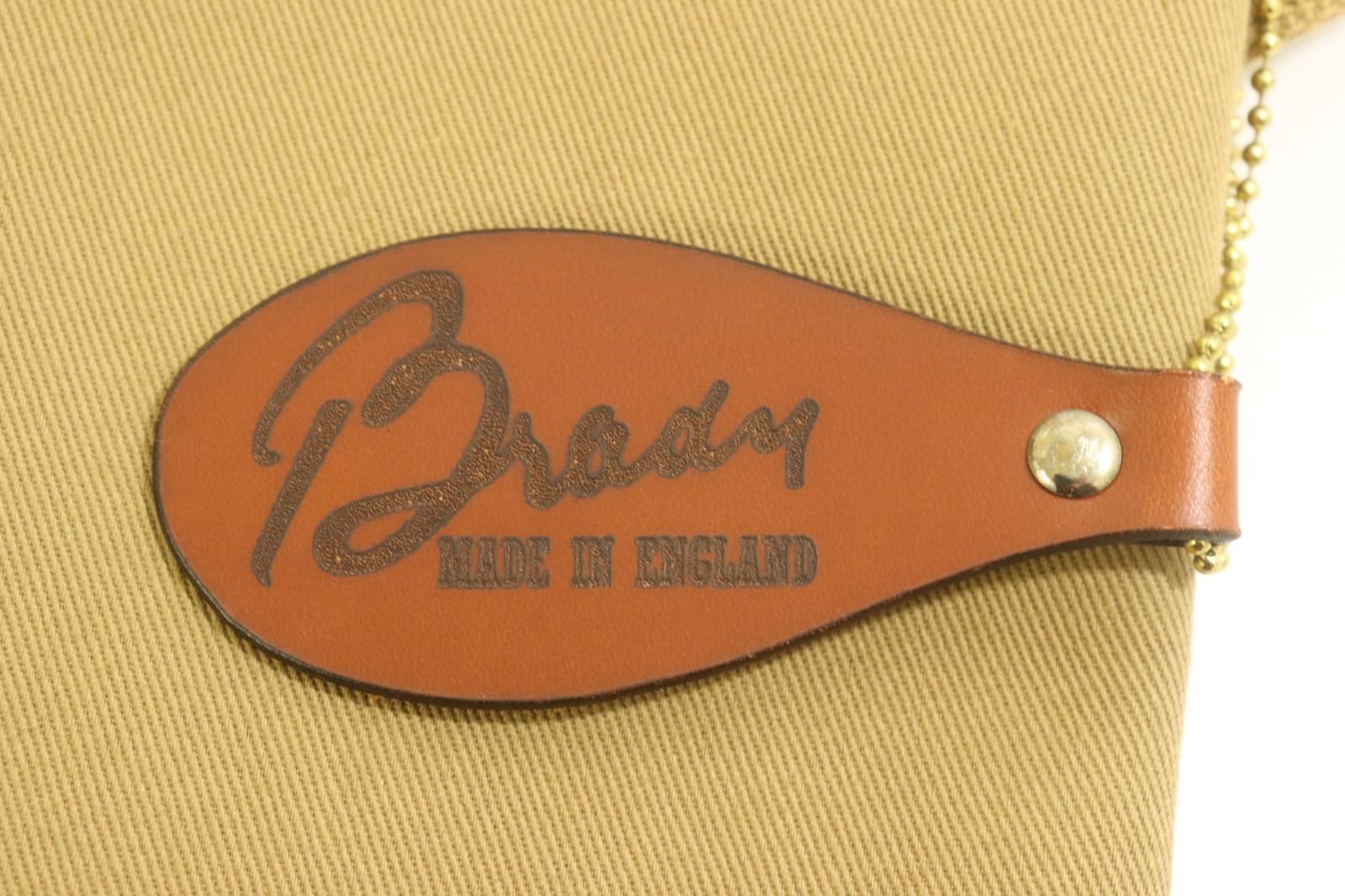 BRADY ショルダーバッグ DARWEN ダーウェン カーキ ベージュ Brady 