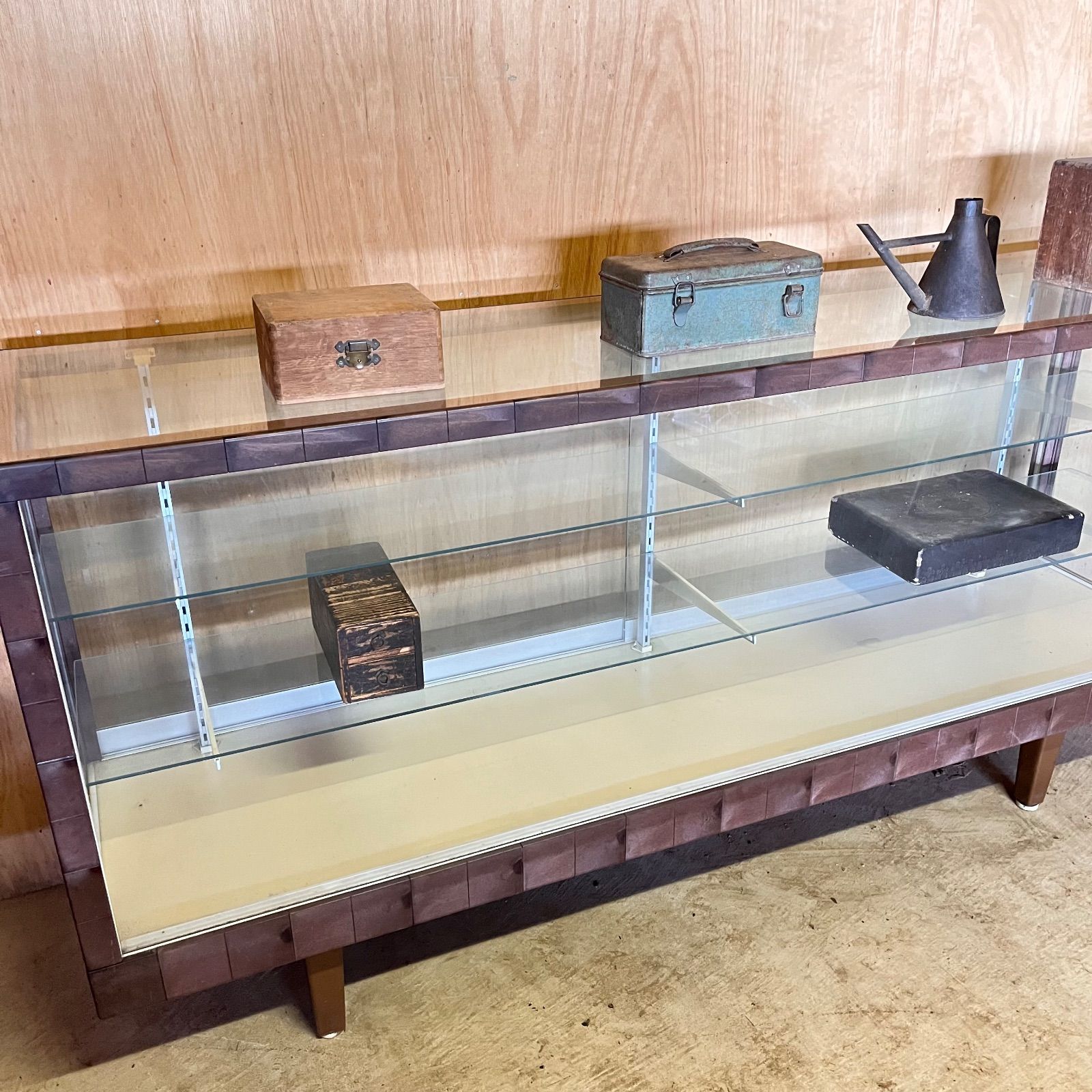 ヴィンテージ ガラスショーケース 古家具 古道具 店舗什器