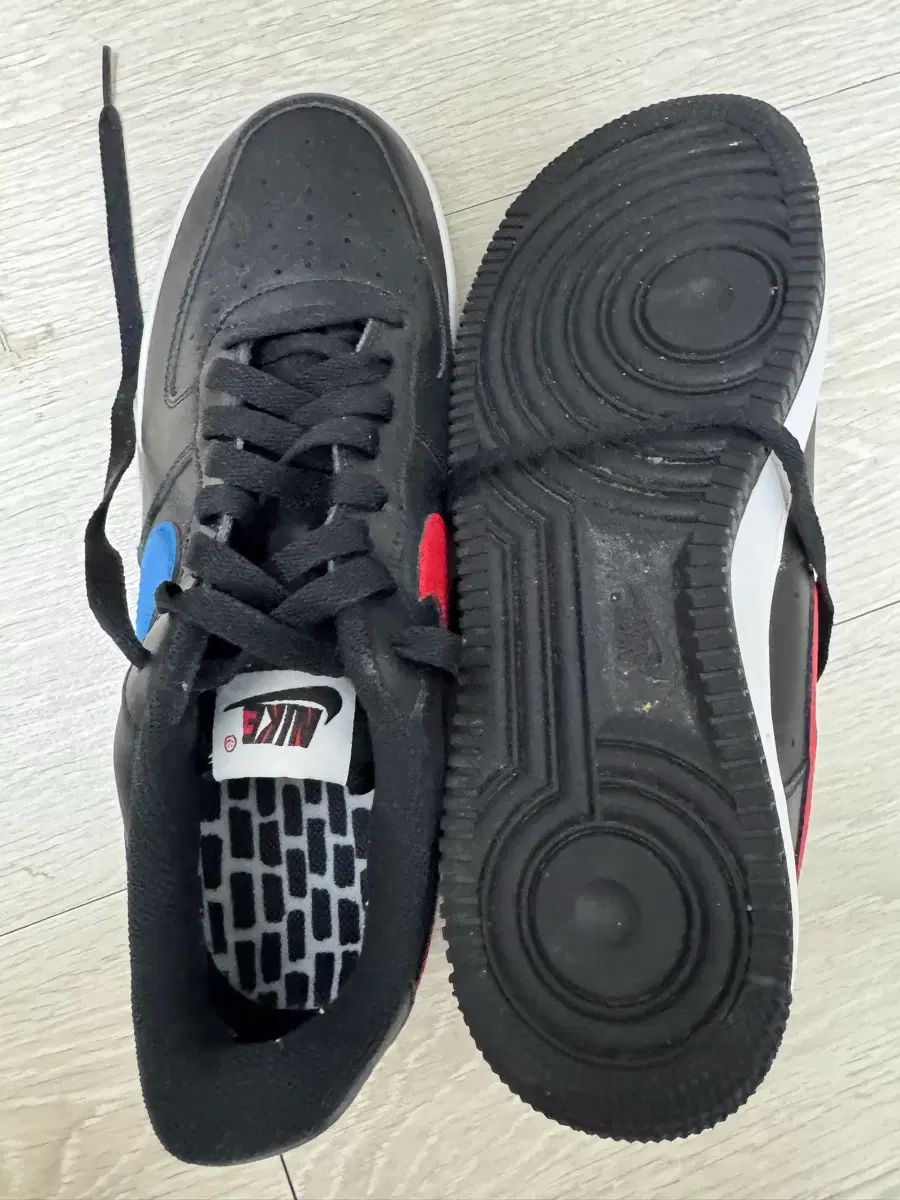 ナイキ エアフォース 270 サイズ