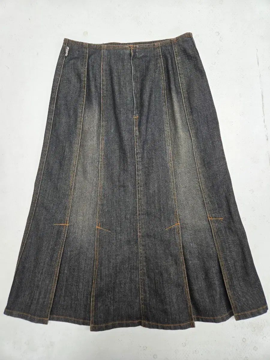 バーバリー ブラック デニム プリーツ スカート