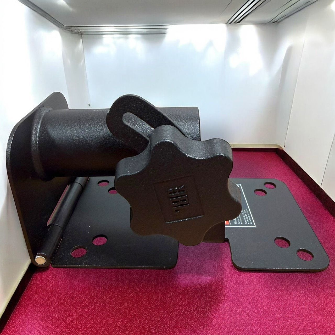 ☆送料無料 美品 JBL Professional MTC-CBT-SMB1 スタンドマウント