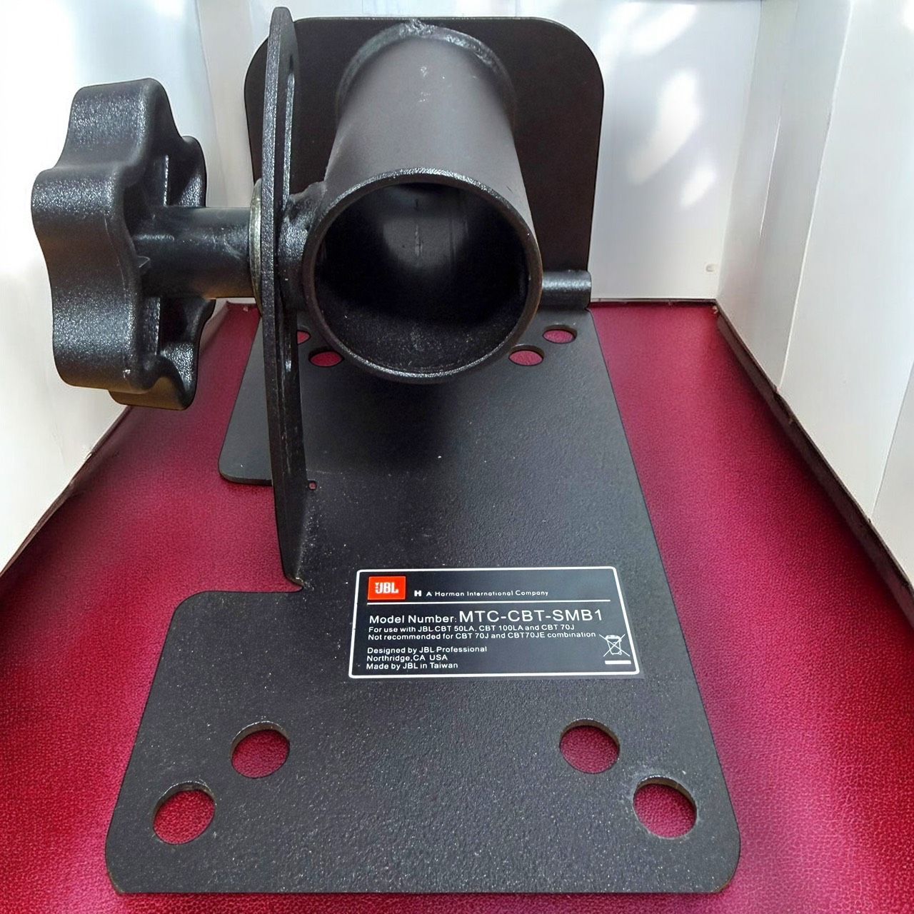 ☆送料無料 美品 JBL Professional MTC-CBT-SMB1 スタンドマウント