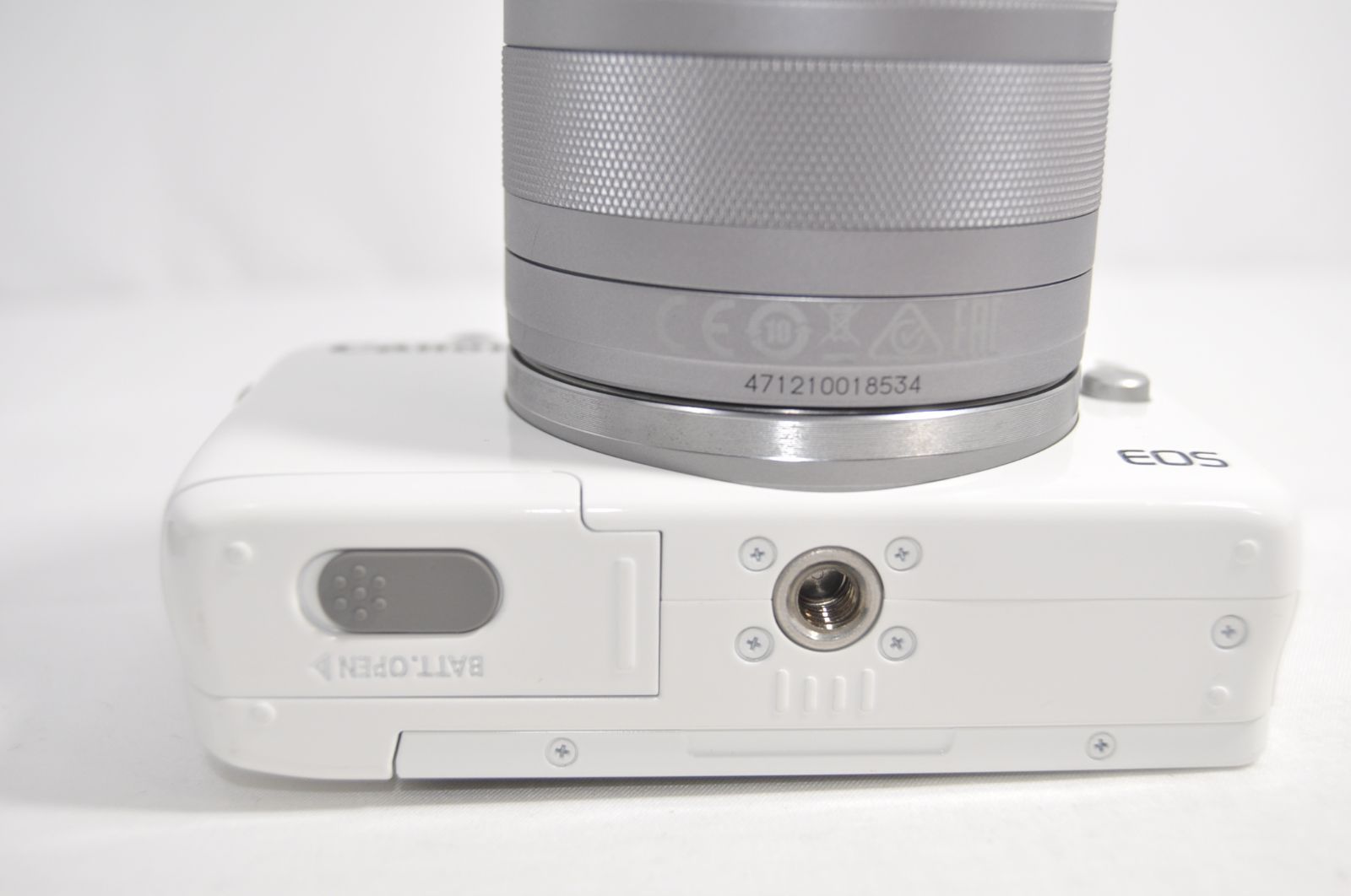 Canon キャノン EOS M10 レンズキット(ホワイト) EF-M15-45mm F3.5-6.3