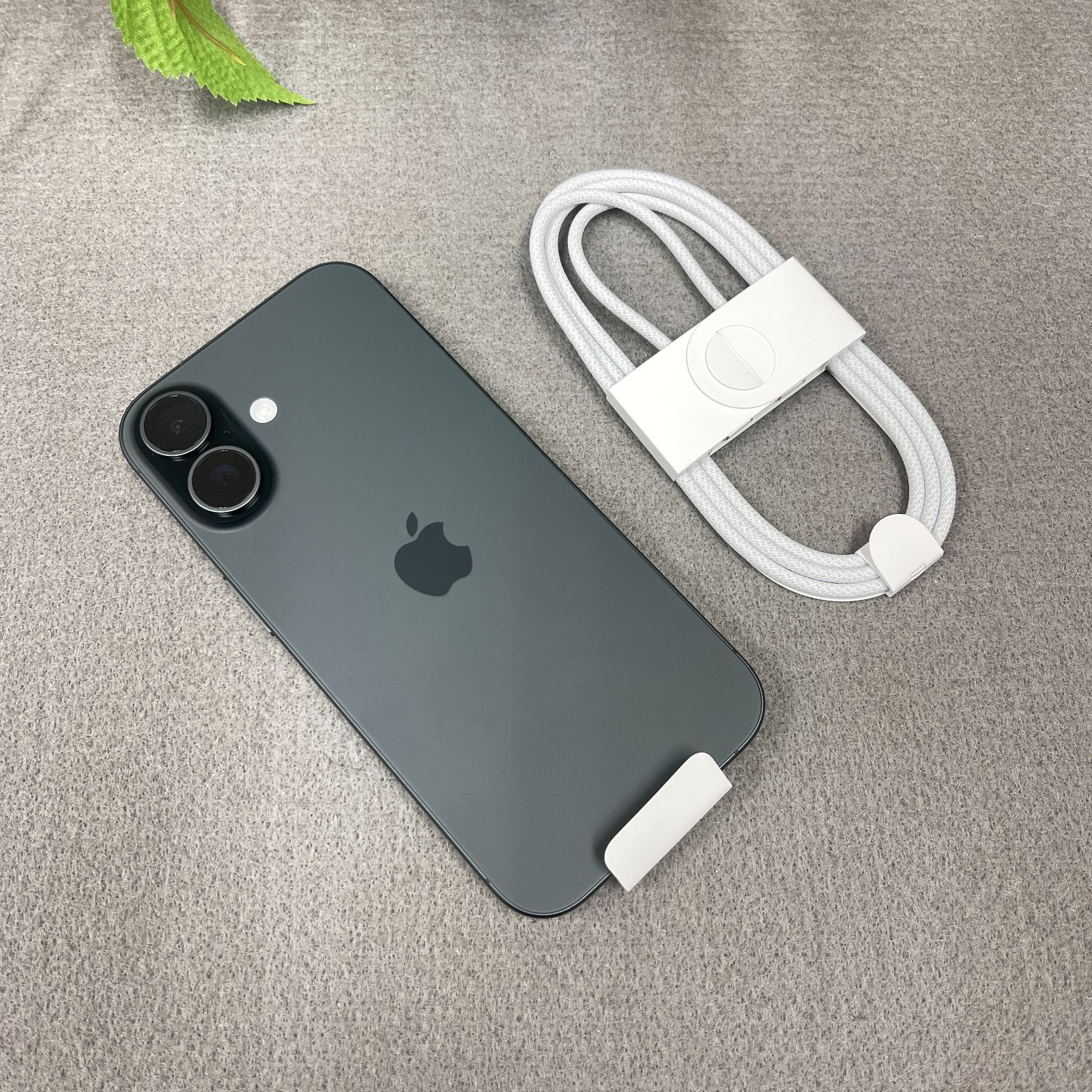 新品・未使用 iPhone 17 256GB ブラック Apple版 SIMフリー 送料無料
