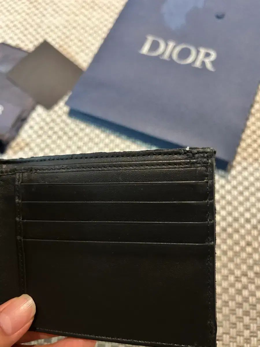 オブリーク 二つ折り財布