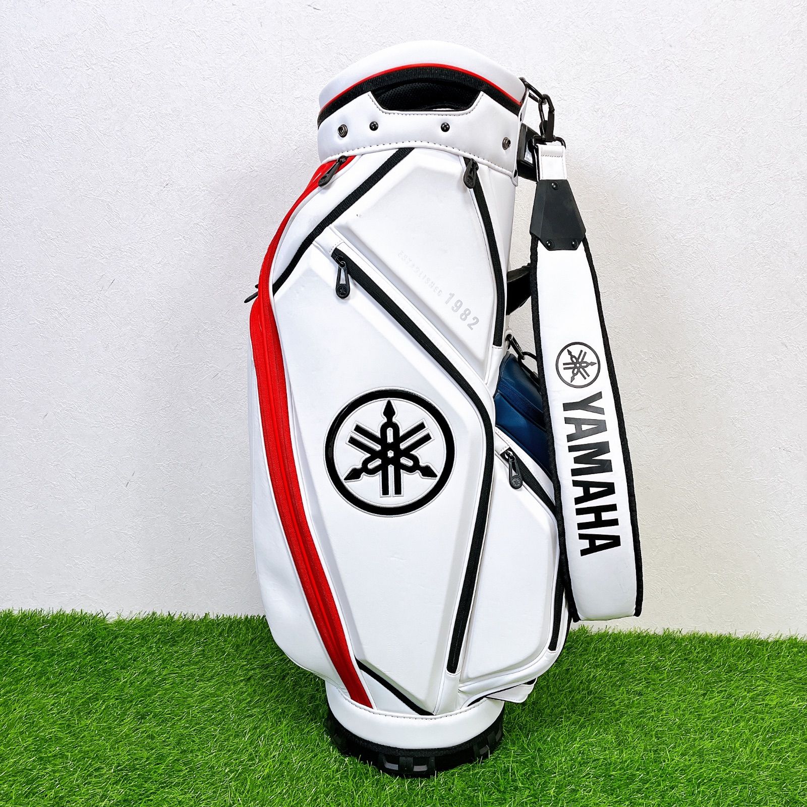 YAMAHA キャディバッグ 白×赤 ヘッドカバー付 ツアー系デザイン ゴルフ