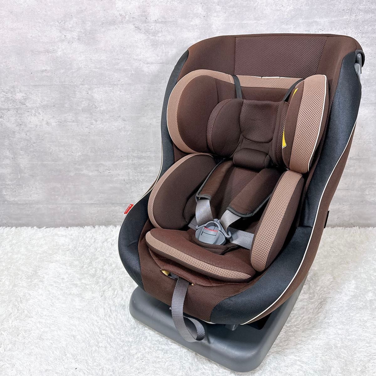 LEAMAN リーマン Lestilo レスティロ チャイルドシート ブラウン