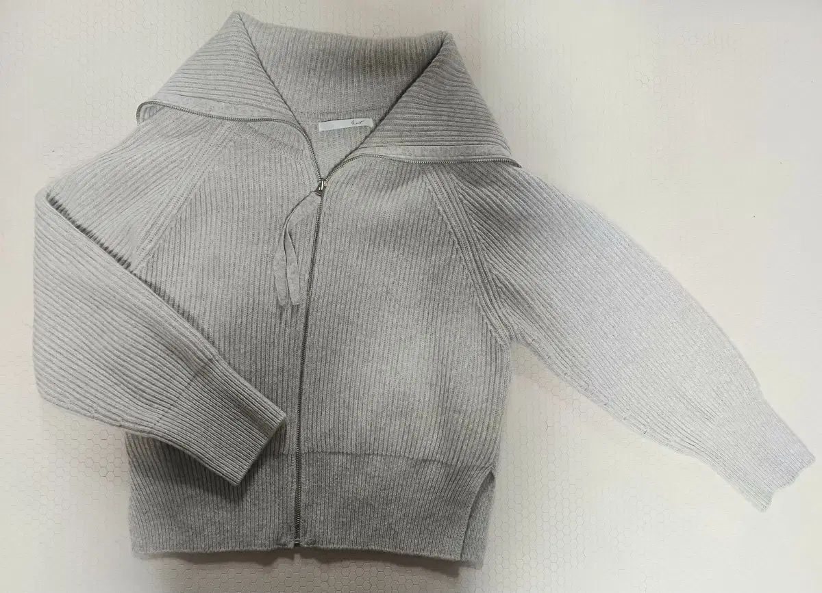 ジーカット ニット 人気 ジップアップ カーディガン Fサイズ