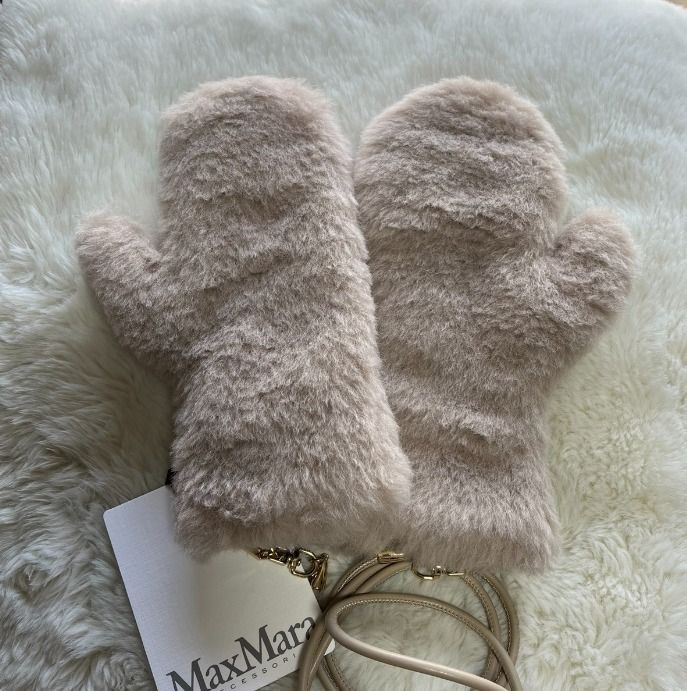新品未使用 Max Mara マックスマーラ テディミトン もこもこ手袋
