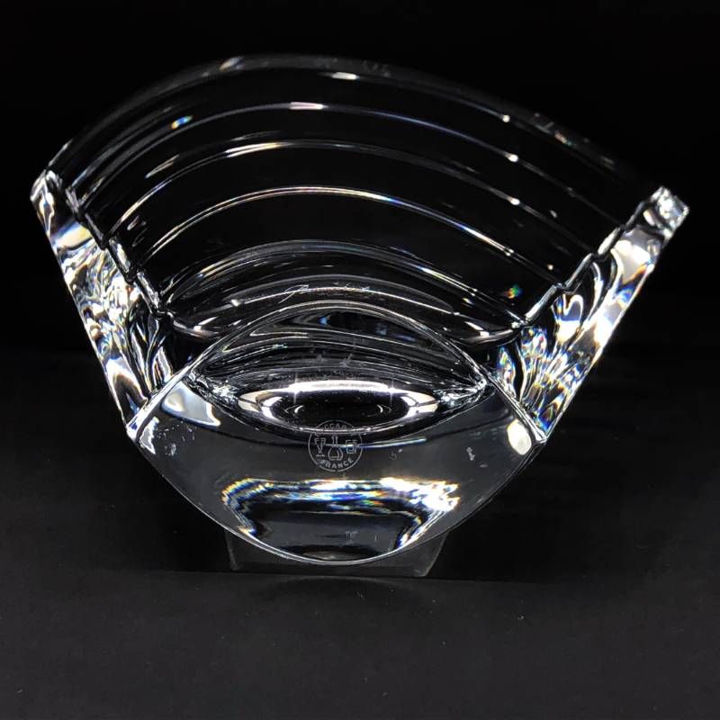 美品・箱付き】Baccarat バカラ／ウェーブ フラワーベース 花瓶