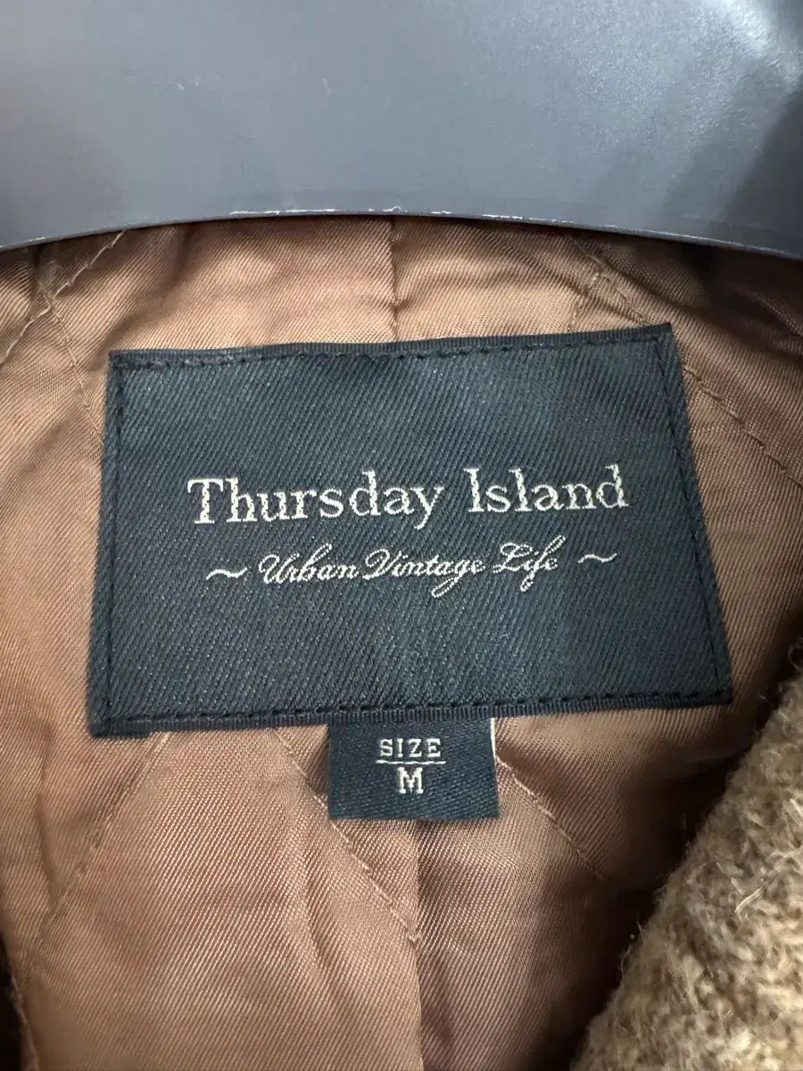  M サースデーアイランド ジャケット テーラードジャケット ジャケット アウター