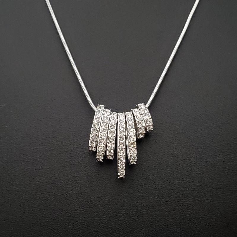 レディース 未使用級 SWAROVSKI スワロフスキー ネックレス 7連 ライン 