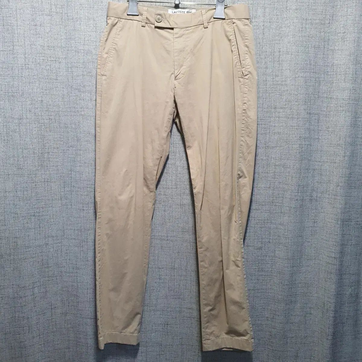 ラコステ メンズ テーパードフィット チノパンツ 32