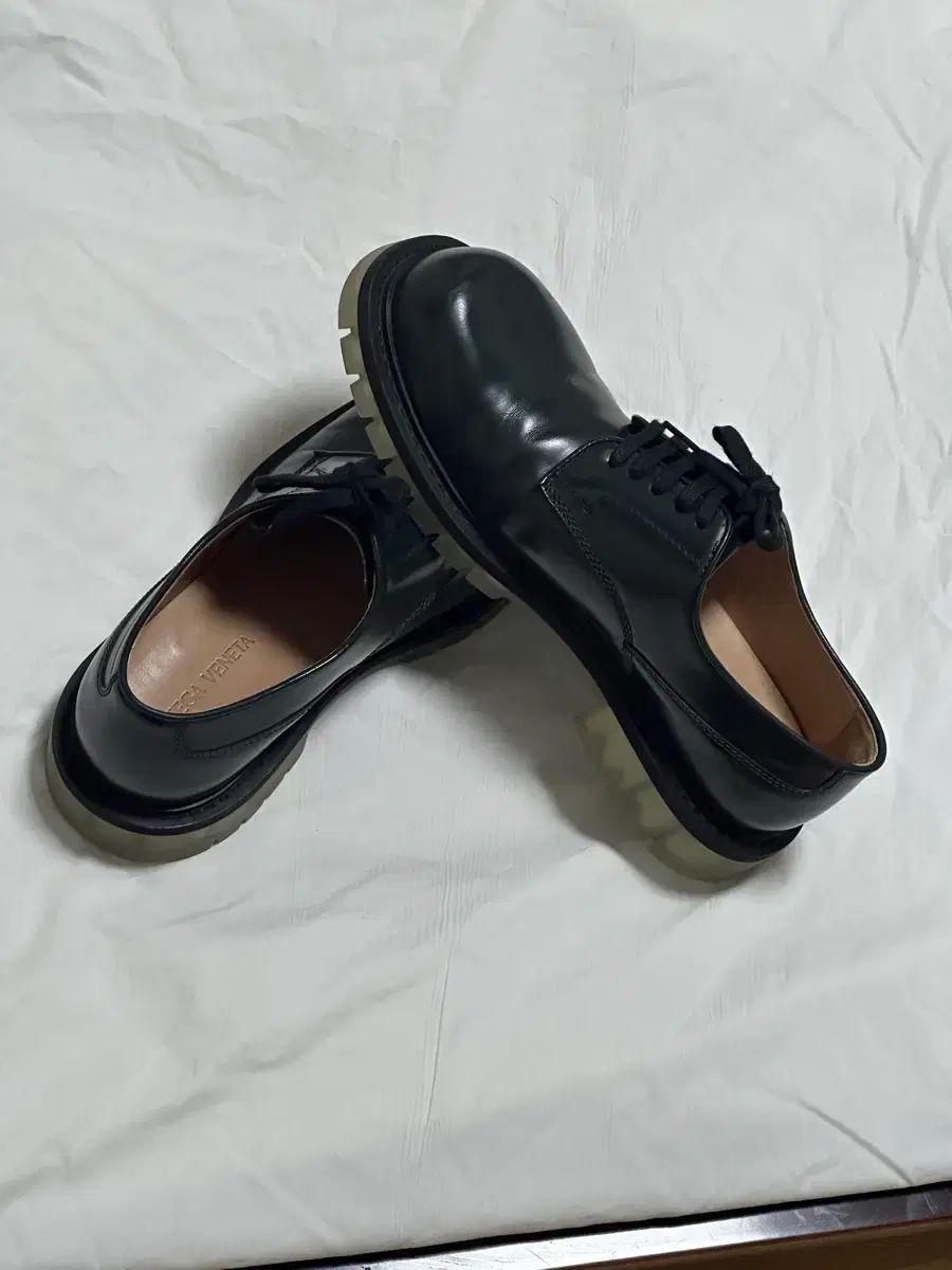 ボッテガ ヴェネタ DARK GREEN ダービーシューズ