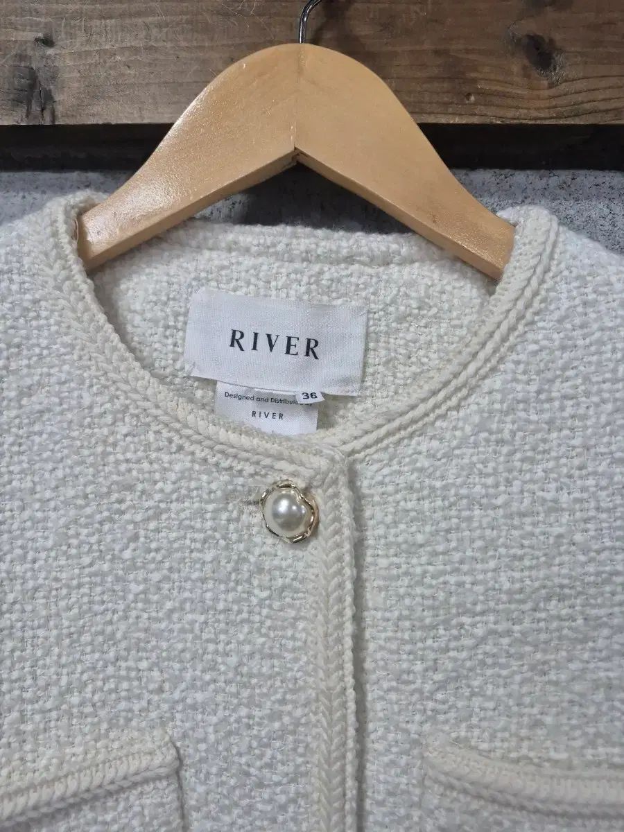 リーバー RIVER ブークレ ツイードジャケット