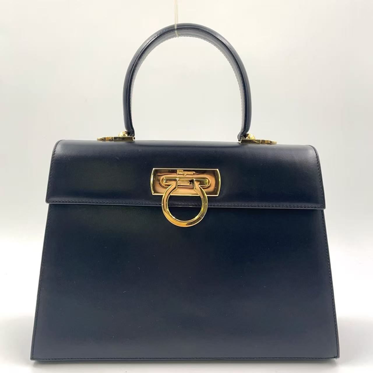 ❤️美品❤️ Salvatore Ferragamo ガンチーニ　ゴールド金具 楽天市場】レビュー特典クーポン配布】Salvatore Ferragamo