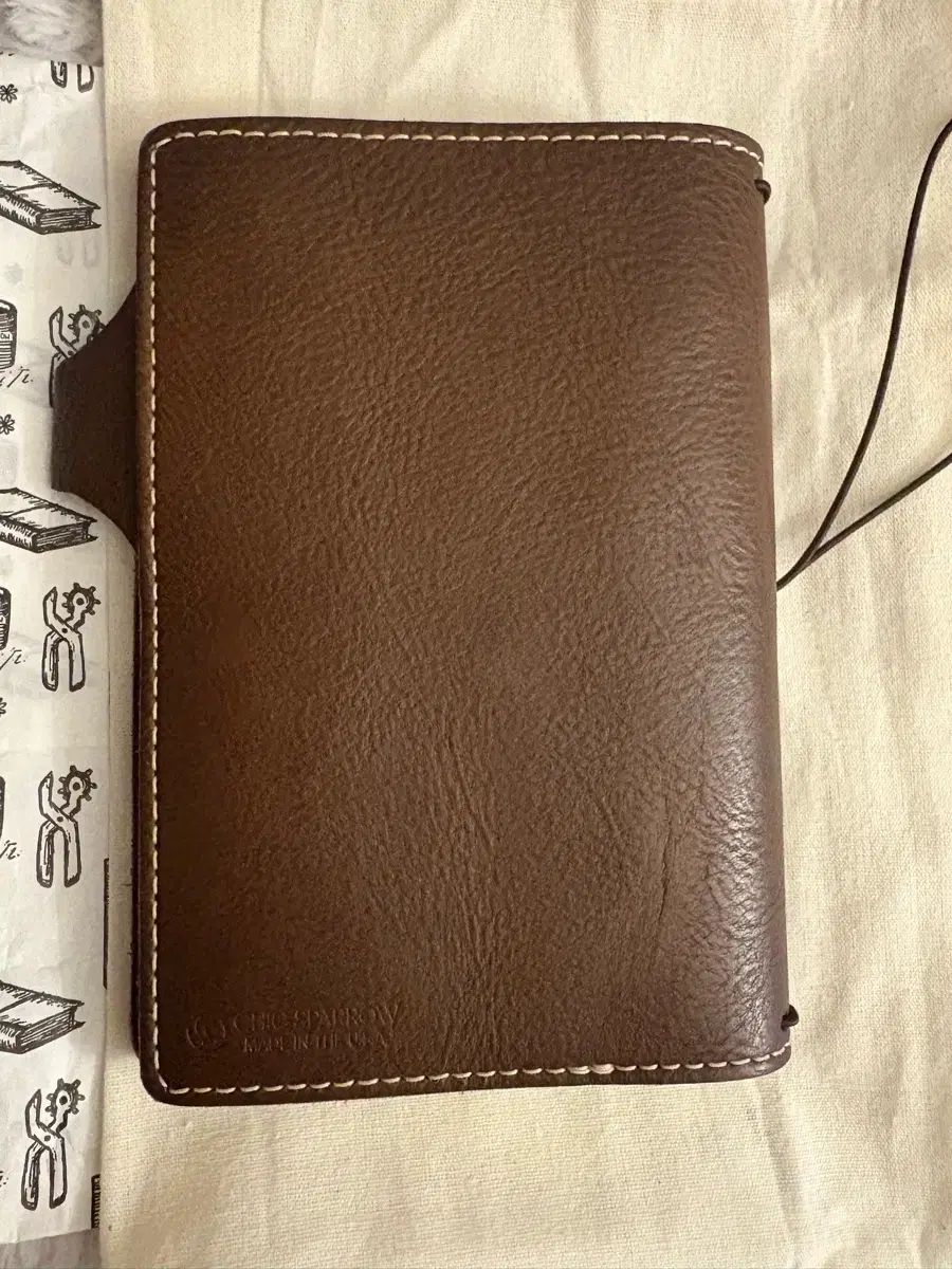 Chic sparrow b 6 slim サイズ トラベラーズノート COVER