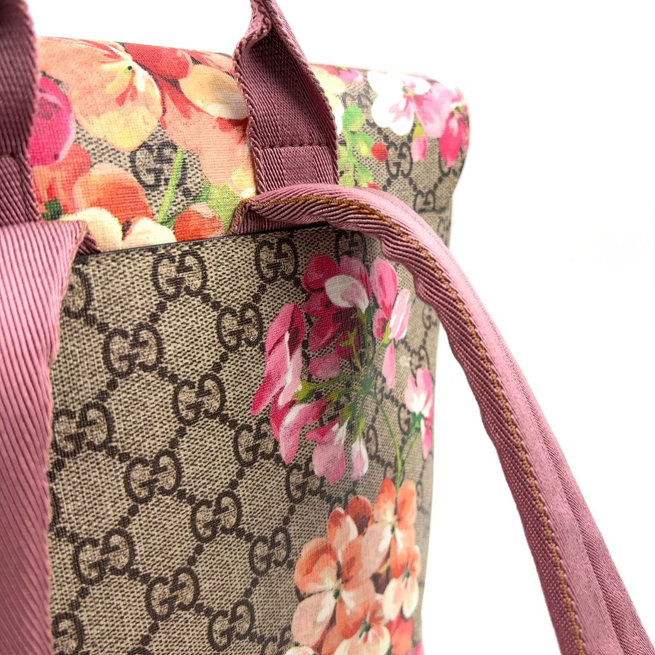 極美品 GUCCI ブルームス リュックサック アンティークローズ 4 GUCCI GGブルームス アンティークローズ PVC ピンク×ベージュ リュック