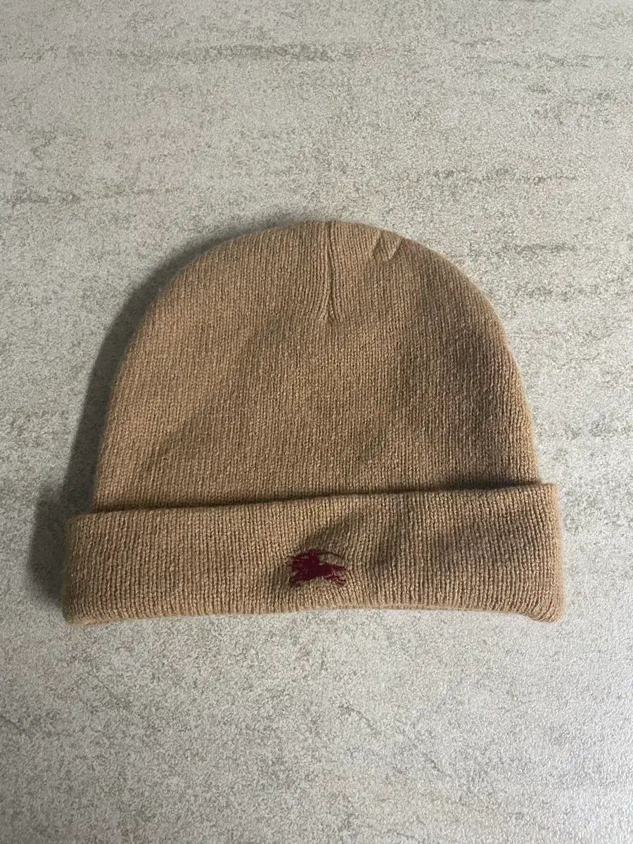 新品未使用【BURBERRY バーバリー】ニット帽 ベージュ系 チェック モヘア 新品未使用【BURBERRY バーバリー】ニット帽 ベージュ系 チェック