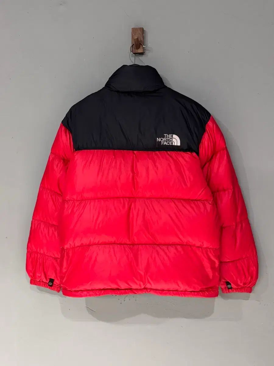 ベスト THE NORTH FACE ザノースフェイス 700 レッド ヌプシ ダウン