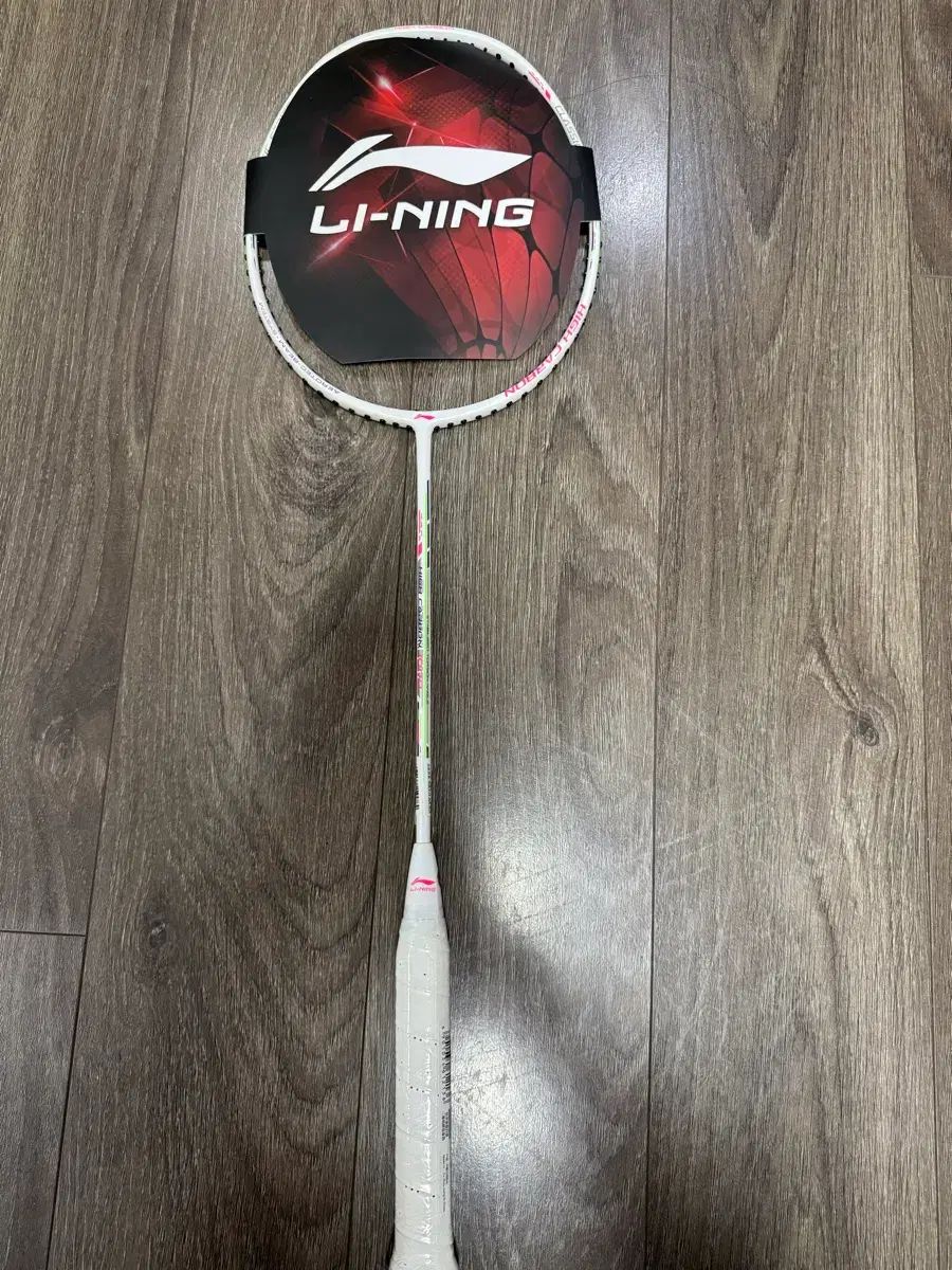 LI NING リーニン バドミントン ラケット ホワイト