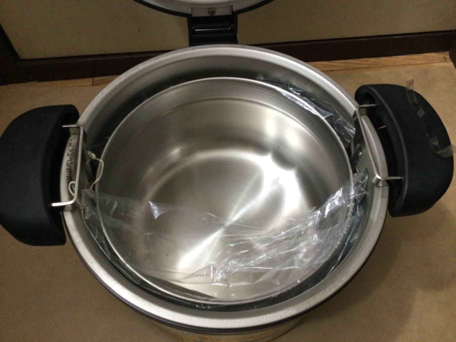 TIGER NFA-A300 グリル鍋 3L 未使用 タイガー 保温調理鍋 まほうなべ NFA-A300 3L 日本製 - メルカリ