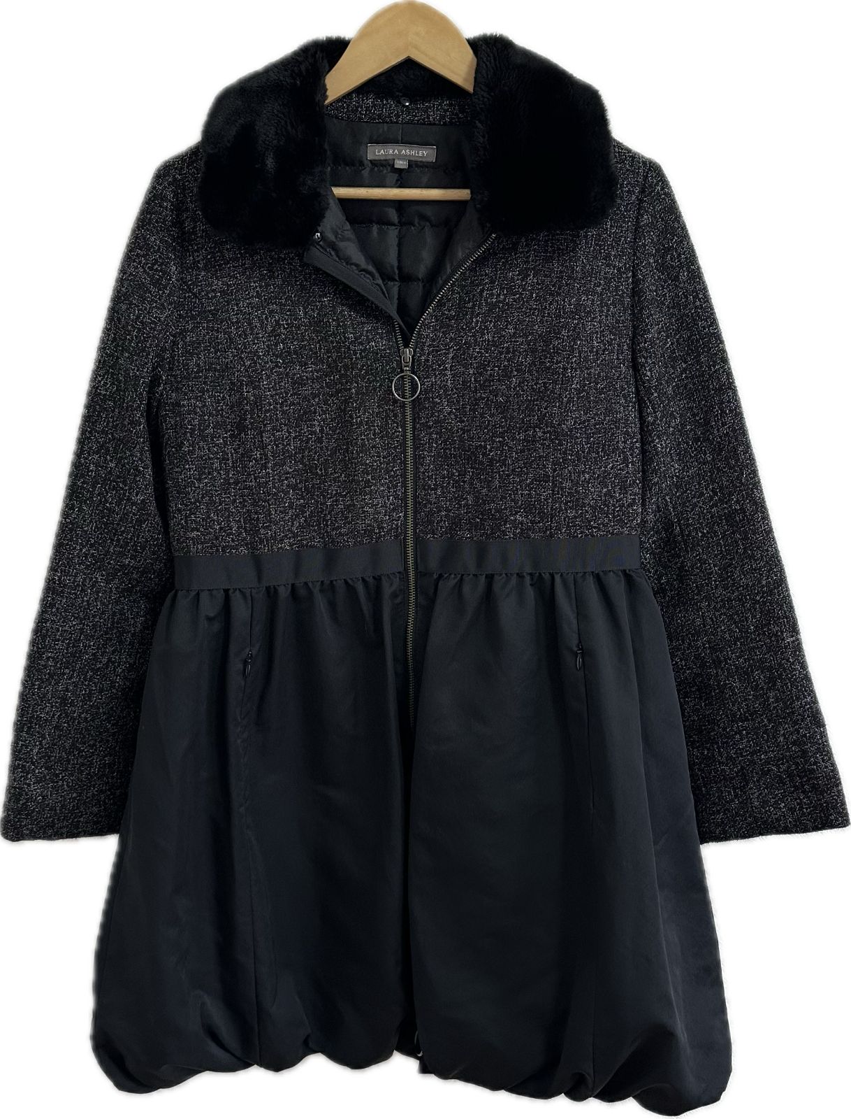 ZM1701 【美品】LAURA ASHLEYローラアシュレイ ツイード切り替えダウン 