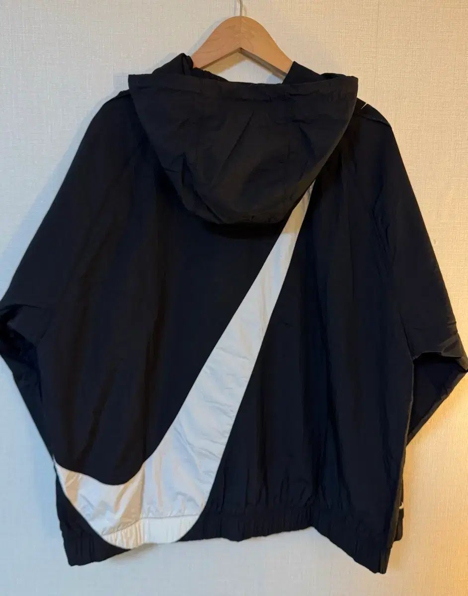 みや　 美品　Nike アノラック　ウーブン　ビッグスウォッシュ ナイキ アノラック ビッグスウォッシュ Lサイズ ジャケット パンツ