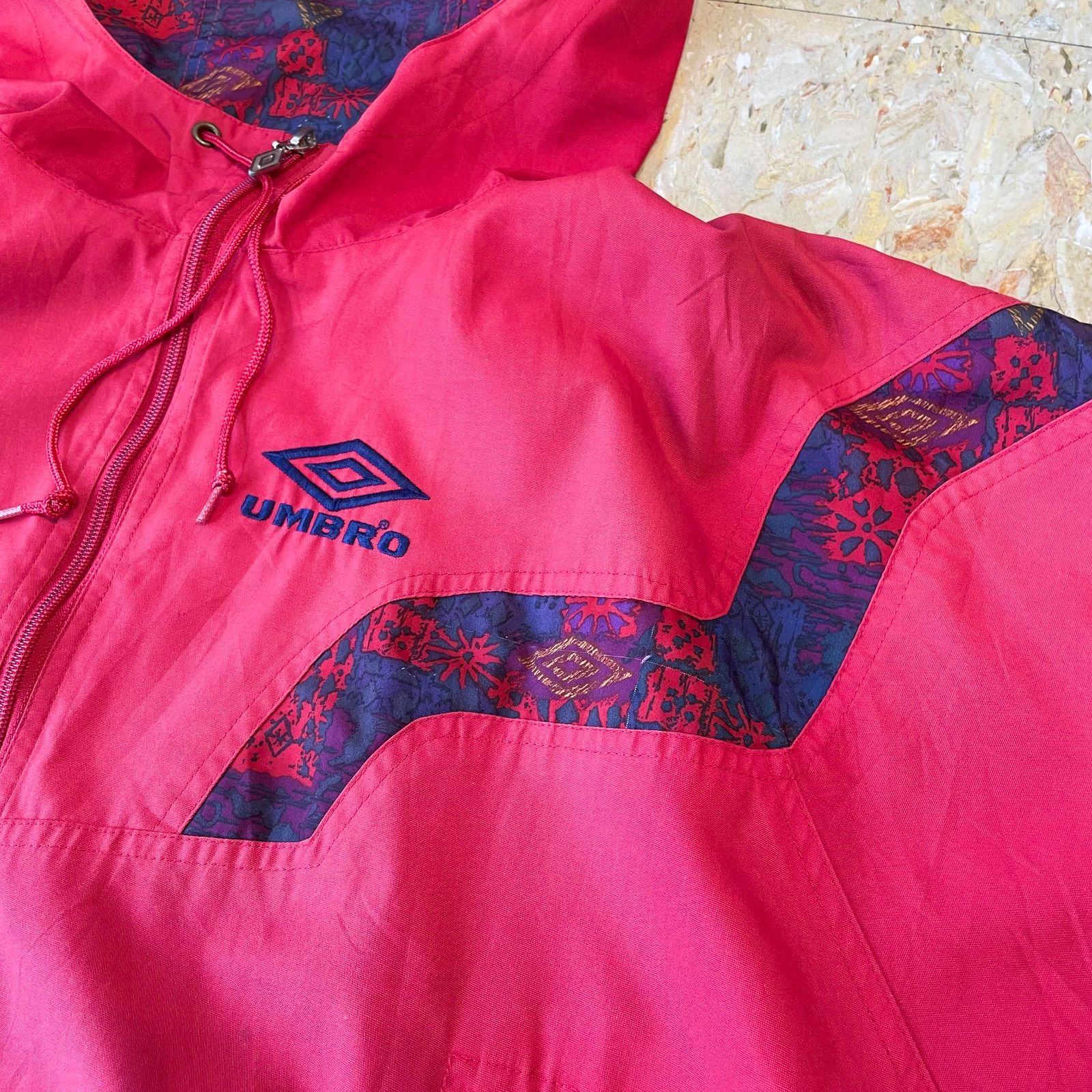 90s 【UMBRO】 アンブロ トラックジャケット フード付き size.XL相当