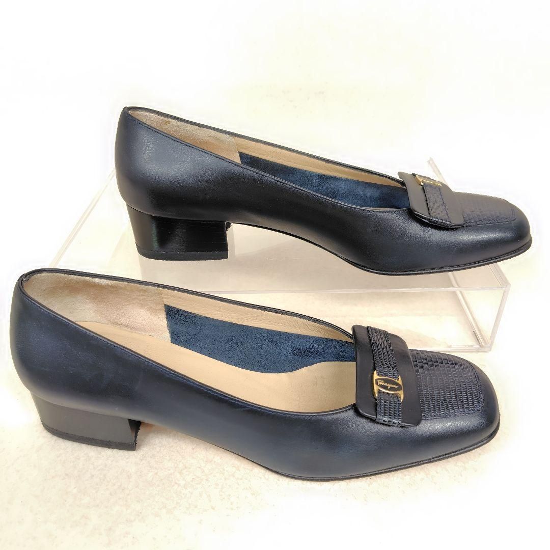 フェラガモ パンプス　5C 使用感少なめ フェラガモ パンプス 5C スクエア リザード チャンキー