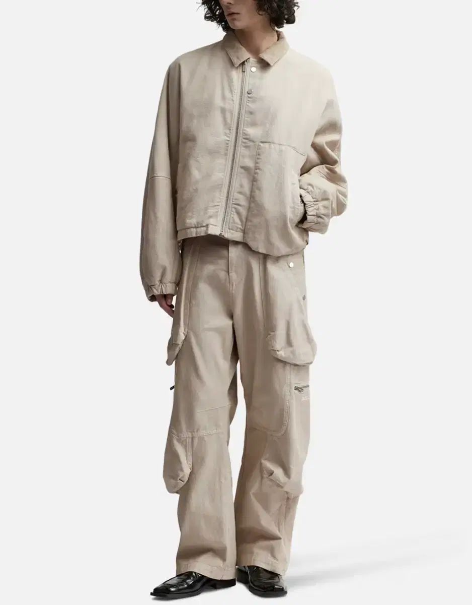 JACQUEMUS ジャックムス クロワッサン カーゴ パンツ - メルカリ