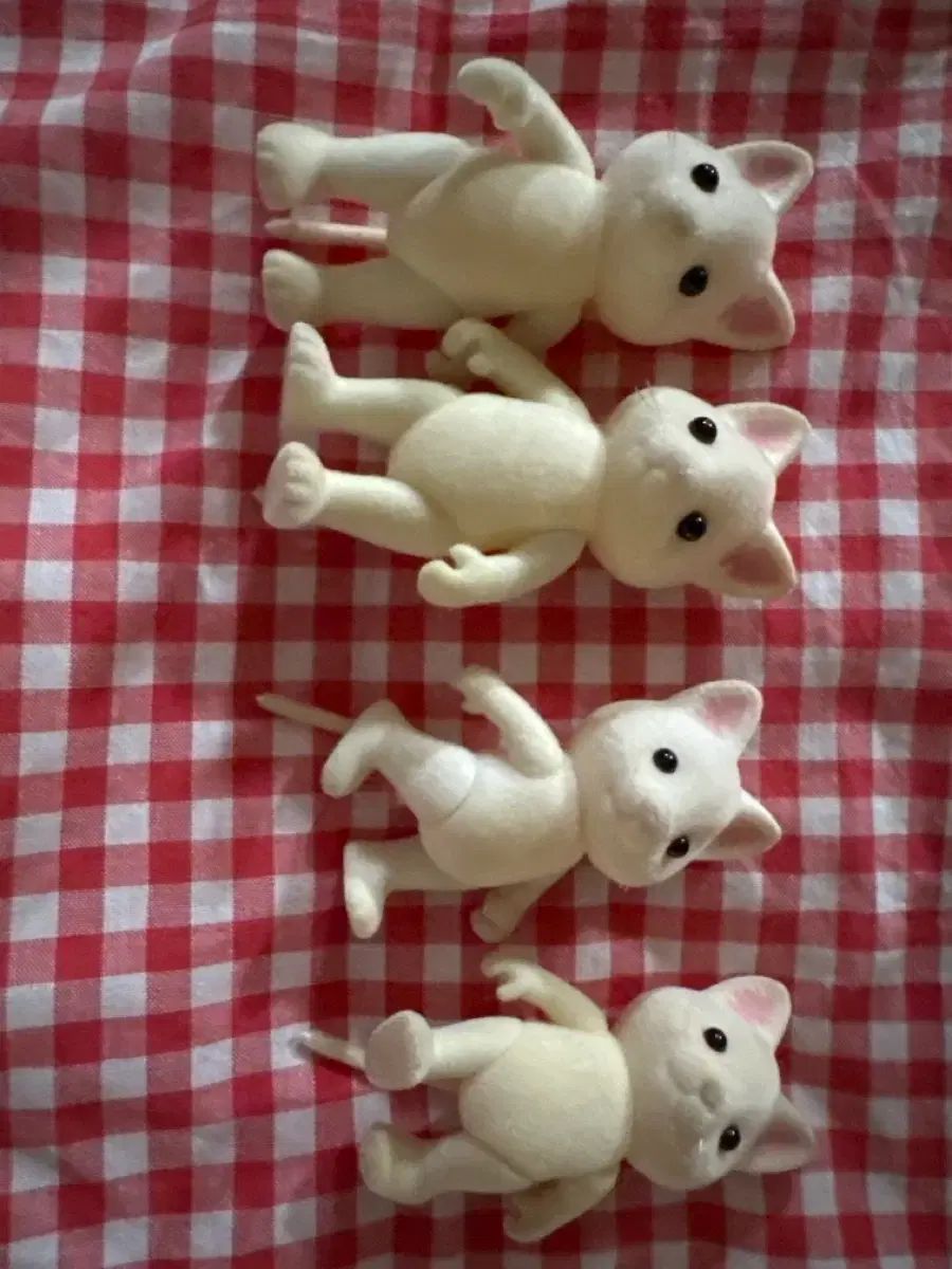 シルバニアファミリーオールドジップクリップシルクキャットファミリー