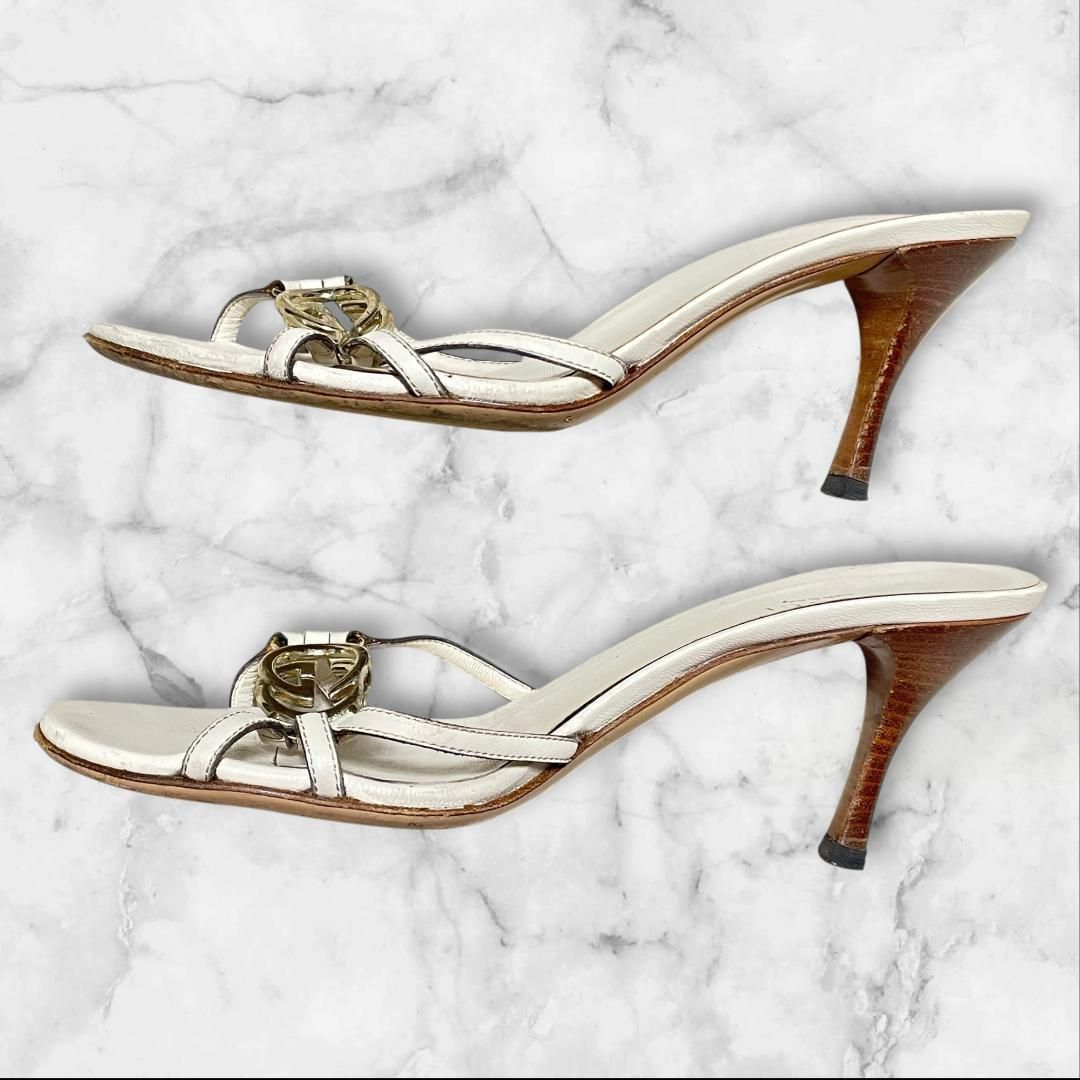 グッチミュール GUCCI グッチ GGロゴ サンダル ミュール 6B ホワイト ヒール - メルカリ