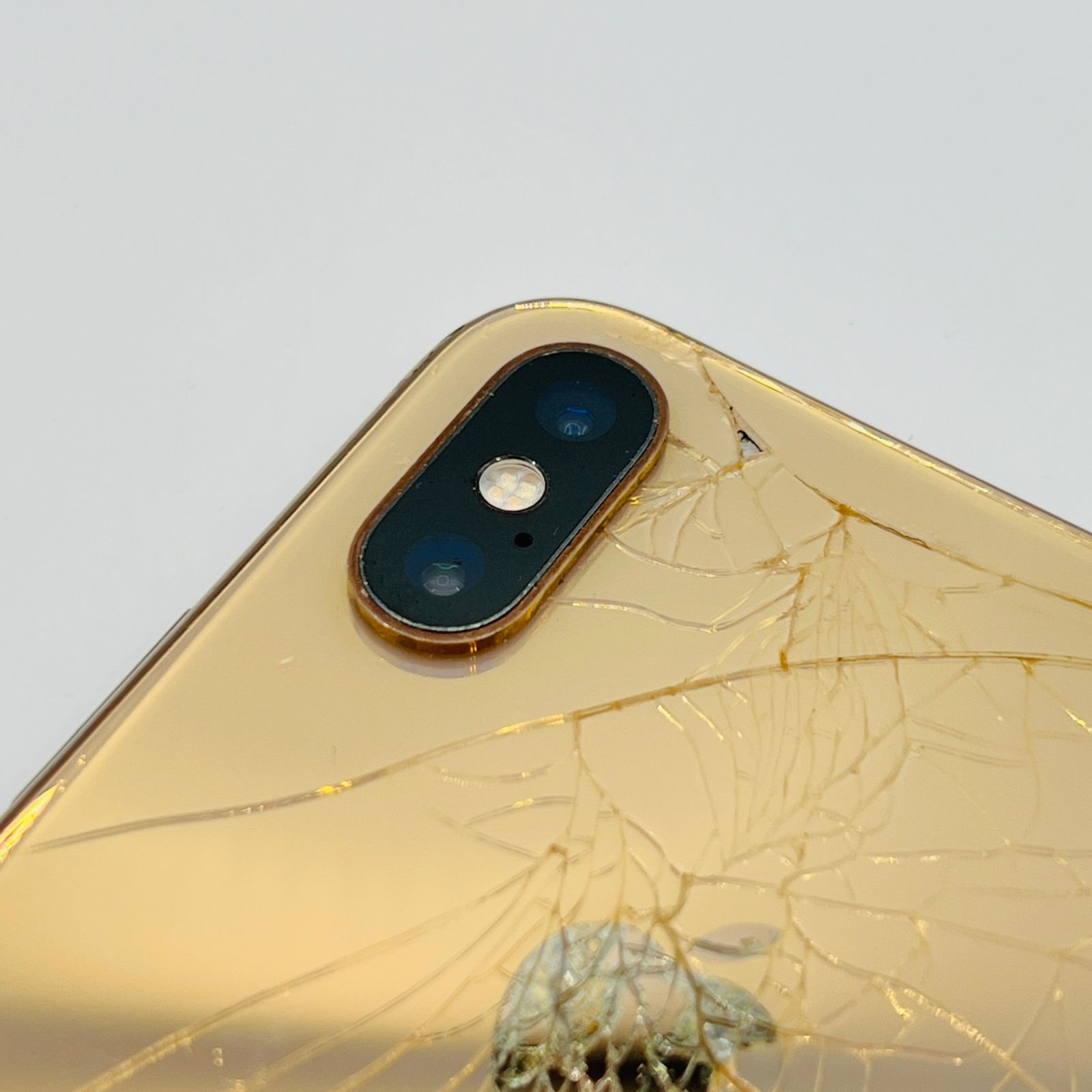 リ*タ様 iPhone10s 512GB イエロー 本体 Amazon.com: Apple iPhone XS, 64GB, Gold - Fully Unlocked (Renewed