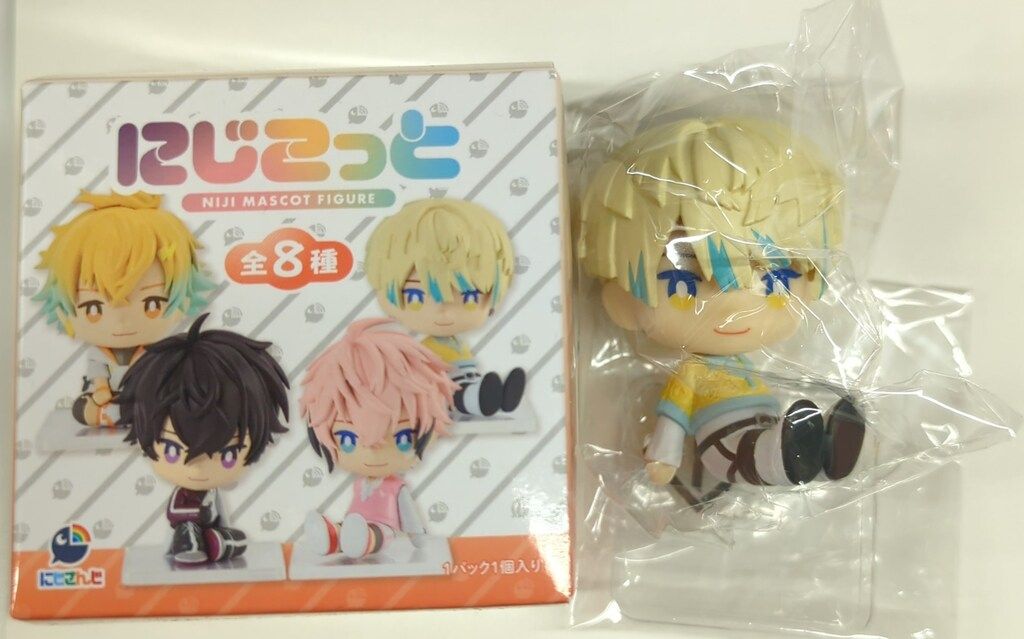 ANYCOLOR株式会社 にじさんじ おでかけOriens 緋八マナA/にじこっと