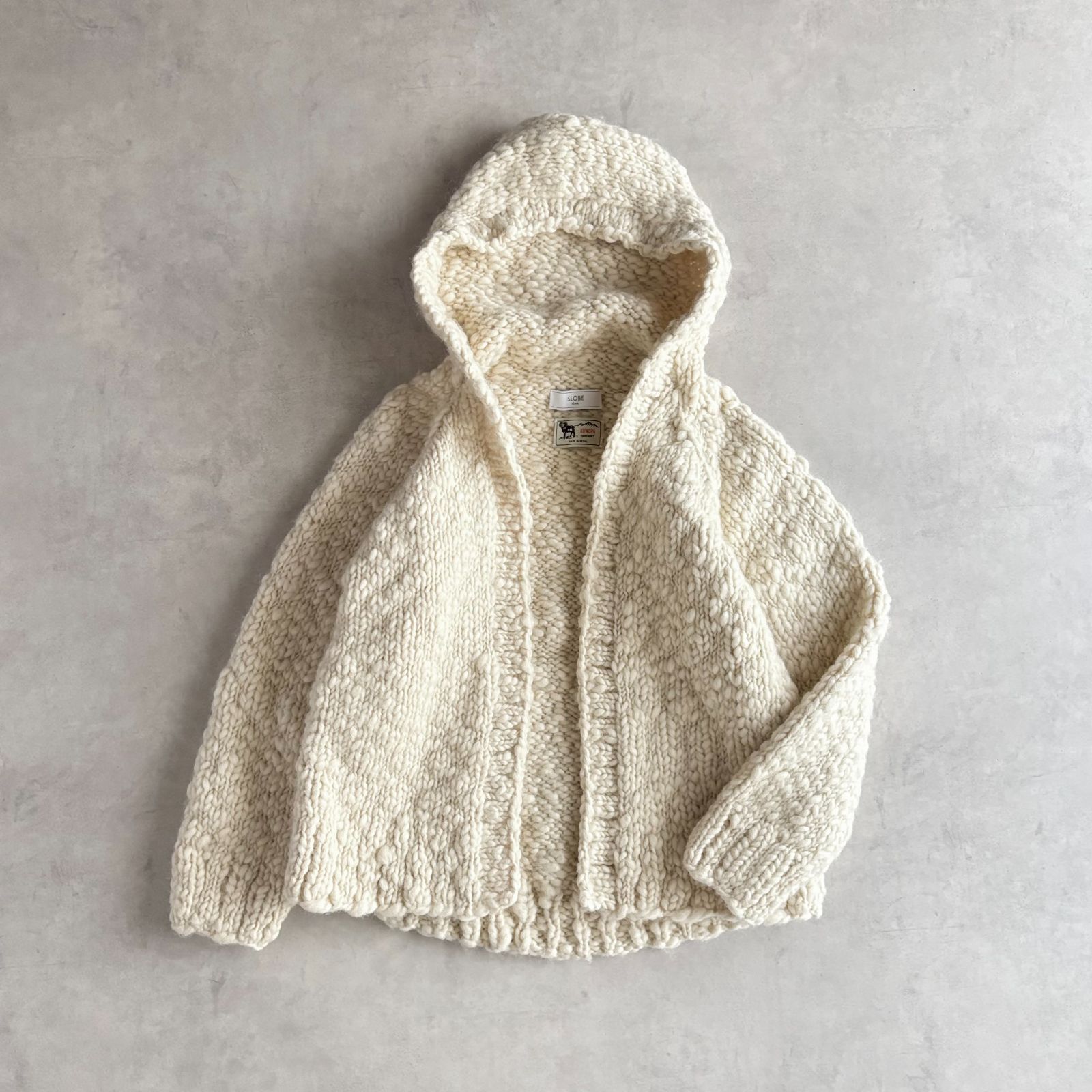 スローブイエナSLOBE IENA KHWOPAネパールフーディーハンドニット スローブイエナSLOBE IENA KHWOPAネパールフーディーハンドニット