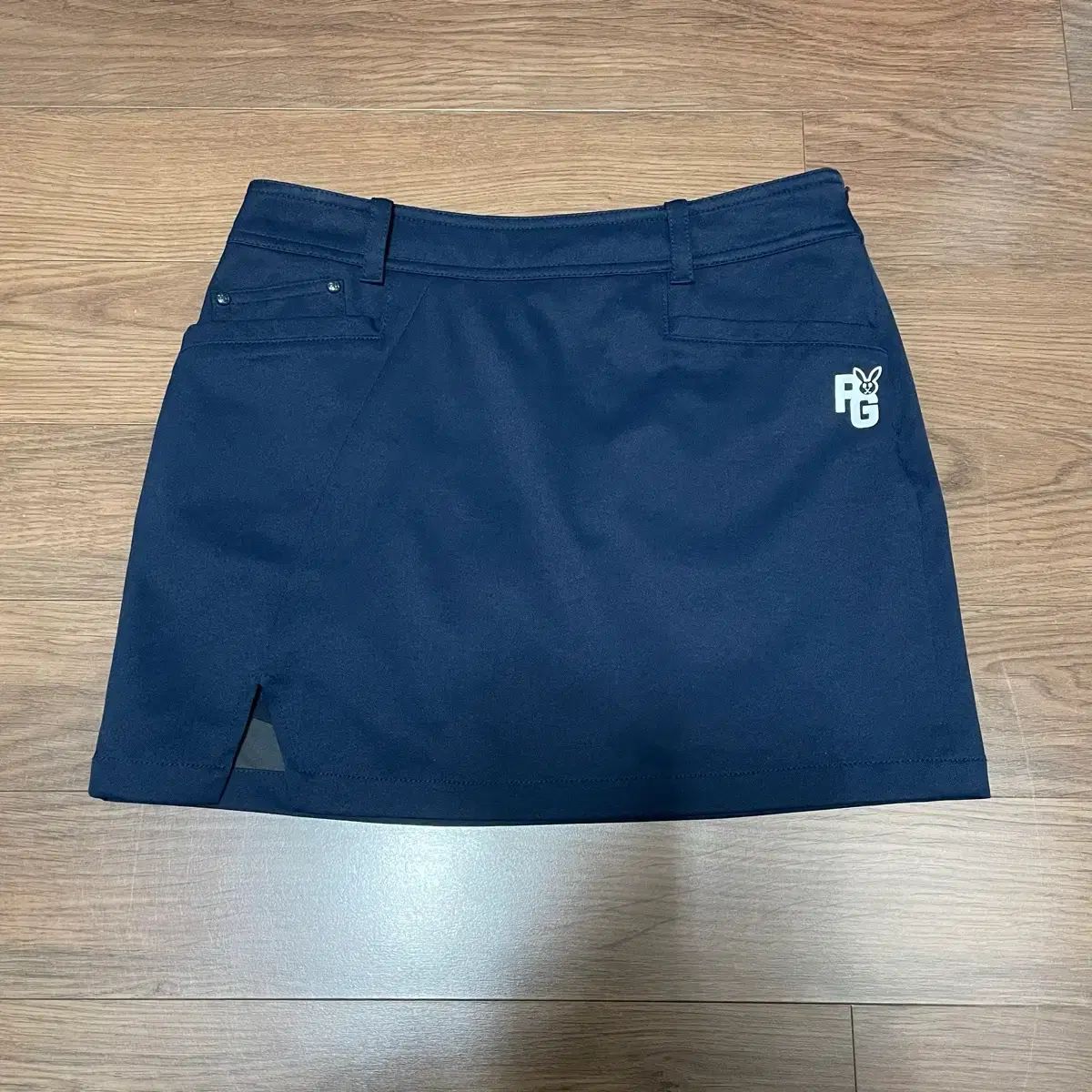 スカート　ゴルフ　パーリーゲイツ　ダークネイビー　M　サイズ　1 2018年渋野日向子選手が着用！PEARLY GATES パーリーゲイツ ストレッチ