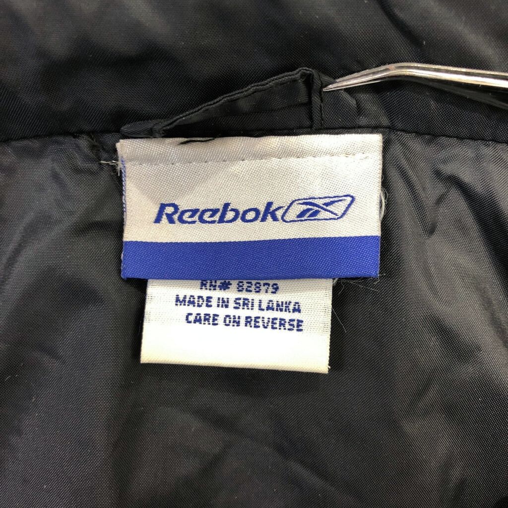 00年代 Reebok リーボック NFL ラスベガス・レイダース ジャケット プロチーム アメフト ブラック(メンズ XXL)中古 古着 U8666 00年代 Reebok リーボック NFL ラスベガス・レイダース ジャケット