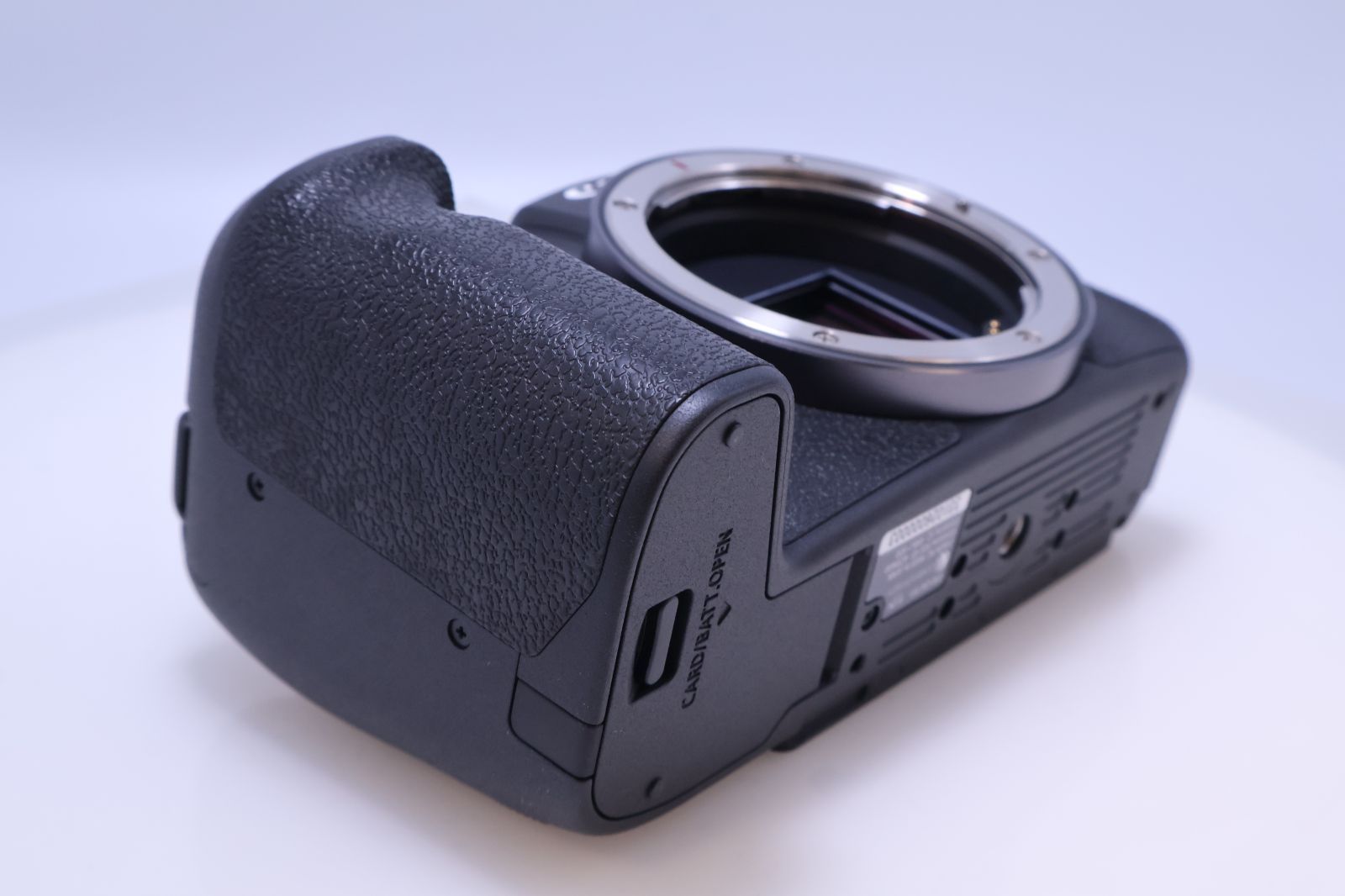 Canon EOS RP ボディ 極美品 楽天市場】キヤノン EOS RP ボディ ブラック ミラーレス一眼カメラ