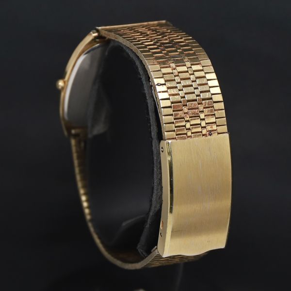 クォーツ腕時計 ゴールド文字盤 ステンレスバンド　EBEL QZ シチズン エクシード 2730-271670 ゴールド文字盤 レディース腕時計