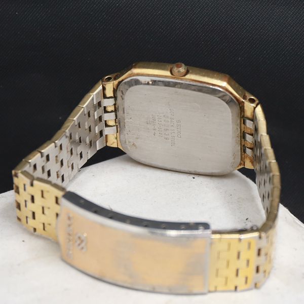 ✨SEIKO✨セイコー✨9063-5020✨ゴールド文字盤✨デイデイト✨腕時計✨ QZ セイコー 2633-5040 ゴールド文字盤 デイデイト レディース腕時計