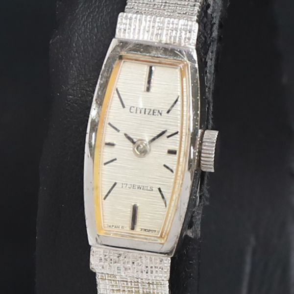 手巻き シチズン 17石 4-330242 シルバ―文字盤 レディース腕時計