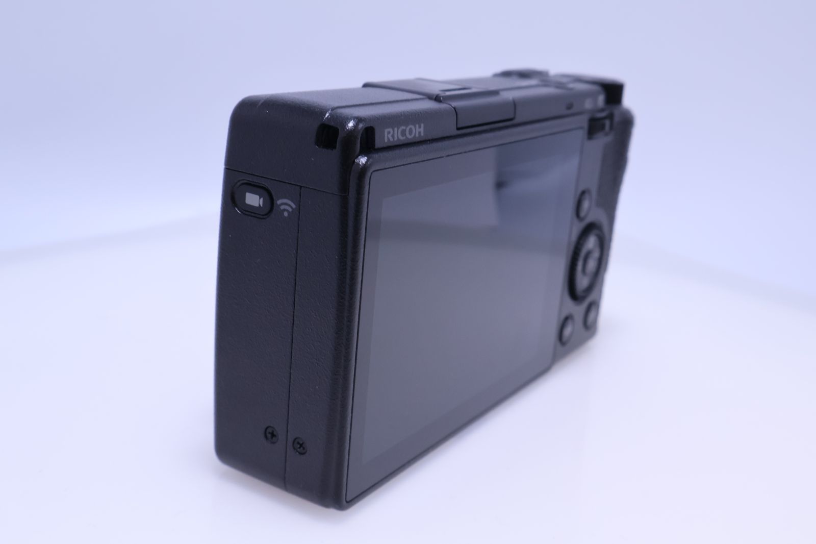 ほぼ新品】RICOH GR IIIx コンパクトデジタルカメラ - メルカリ